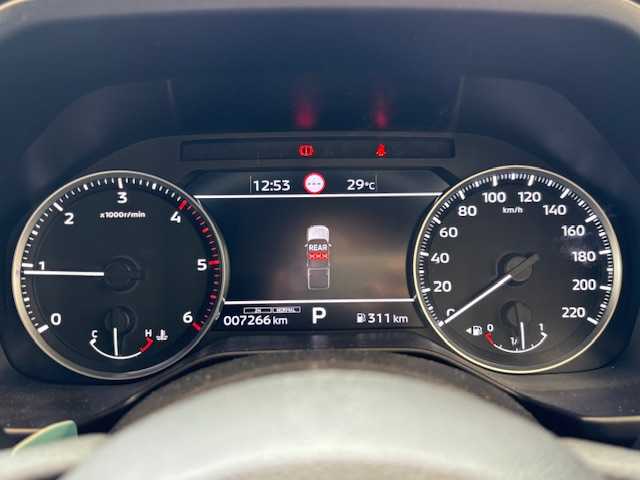 三菱 トライトン GSR 埼玉県 2024(令6)年 0.8万km ダイヤモンドブラックマイカ e-Assist/純正9インチナビ/　　USB/BT/フルセグTV/マルチアラウンドモニター/レーダークルーズコントロール/LEDオートライト/レザーシート/パワーシート/シートヒーター/ステアリングヒーター/ステアリングスイッチ/アイドリングストップ/プッシュスタート/ETC/禁煙車
