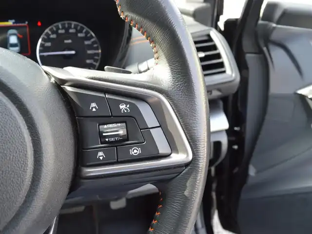 スバル ＸＶ 1．6i－L アイサイト 栃木県 2021(令3)年 3.9万km クリスタルブラックシリカ ワンオーナー/4WD/EyeSight/[プリクラッシュブレーキ/ツーリングアシスト/車線逸脱抑制機能/AT誤発進抑制制御/AT誤後進抑制制御/車線逸脱警報/ふらつき警報/先行車発進お知らせ/定速クルーズコントロール/RAB]/純正メーカーオプションナビ/[フルセグ/AM/FM/CD/DVD/BT]/プッシュスタート/横滑り防止装置/AVH/XMODE/クルーズコントロール/バックカメラ/ETC/純正17インチAW/パドルシフト/ステアリングスイッチ/LEDヘッドライト/オートライト/スマートスペアキー×１/保証書/取扱説明書