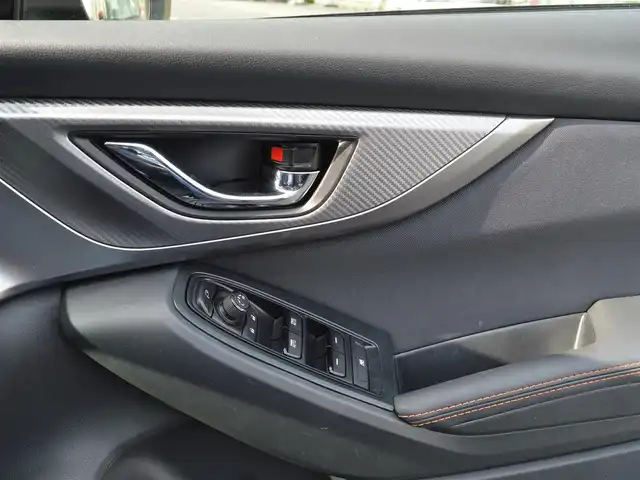 スバル ＸＶ 1．6i－L アイサイト 栃木県 2021(令3)年 3.9万km クリスタルブラックシリカ ワンオーナー/4WD/EyeSight/[プリクラッシュブレーキ/ツーリングアシスト/車線逸脱抑制機能/AT誤発進抑制制御/AT誤後進抑制制御/車線逸脱警報/ふらつき警報/先行車発進お知らせ/定速クルーズコントロール/RAB]/純正メーカーオプションナビ/[フルセグ/AM/FM/CD/DVD/BT]/プッシュスタート/横滑り防止装置/AVH/XMODE/クルーズコントロール/バックカメラ/ETC/純正17インチAW/パドルシフト/ステアリングスイッチ/LEDヘッドライト/オートライト/スマートスペアキー×１/保証書/取扱説明書