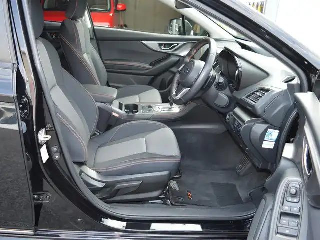 スバル ＸＶ 1．6i－L アイサイト 栃木県 2021(令3)年 3.9万km クリスタルブラックシリカ ワンオーナー/4WD/EyeSight/[プリクラッシュブレーキ/ツーリングアシスト/車線逸脱抑制機能/AT誤発進抑制制御/AT誤後進抑制制御/車線逸脱警報/ふらつき警報/先行車発進お知らせ/定速クルーズコントロール/RAB]/純正メーカーオプションナビ/[フルセグ/AM/FM/CD/DVD/BT]/プッシュスタート/横滑り防止装置/AVH/XMODE/クルーズコントロール/バックカメラ/ETC/純正17インチAW/パドルシフト/ステアリングスイッチ/LEDヘッドライト/オートライト/スマートスペアキー×１/保証書/取扱説明書