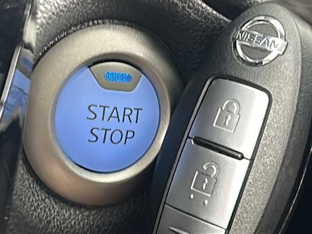 日産 ノート e－パワー X 愛知県 2020(令2)年 1.6万km ダークメタルグレー 禁煙車/衝突軽減ブレーキ/レーンキープアシスト/7インチナビ/・バックカメラ/・Bluetooth/DENSOドライブレコーダー(261201-0041)/ETC/コーナーセンサー/スマートキー/プッシュスタート/フロアマット/純正アルミホイール