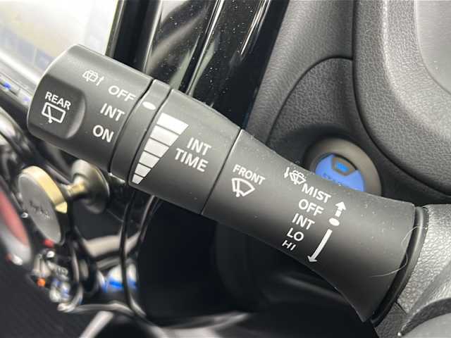 日産 ノート e－パワー X 愛知県 2020(令2)年 1.6万km ダークメタルグレー 禁煙車/衝突軽減ブレーキ/レーンキープアシスト/7インチナビ/・バックカメラ/・Bluetooth/DENSOドライブレコーダー(261201-0041)/ETC/コーナーセンサー/スマートキー/プッシュスタート/フロアマット/純正アルミホイール