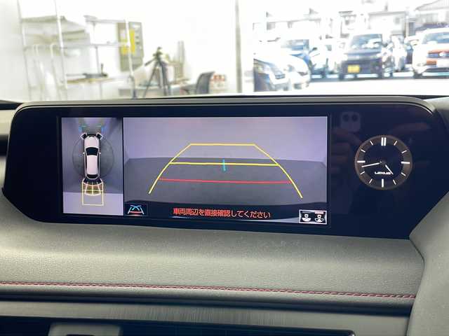 レクサス ＵＸ 250h Fスポーツ 岐阜県 2021(令3)年 4.5万km ホワイトノーヴァガラスフレーク サンルーフ　/メーカーナビ　/全方位カメラ　/ブラインドスポットモニター　/ヘッドアップディスプレイ　/レッドレザーシート　/パワーシート/メモリシート/シートヒーター　/シートクーラー　/ハンドルヒーター　/ＥＴＣ２．０　/ドライブレコーダー/パドルシフト/電動リアゲート