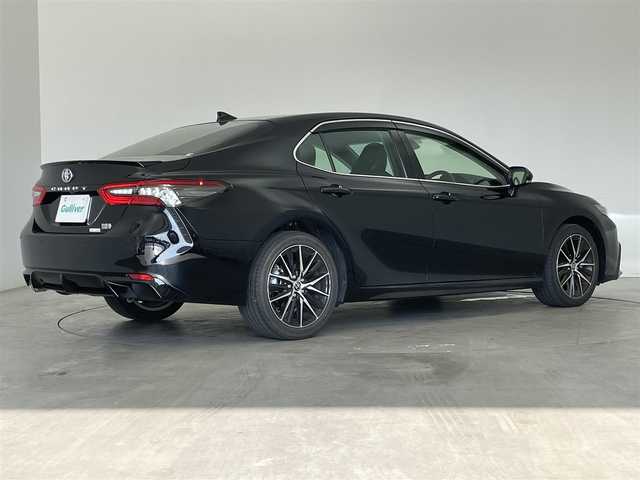 トヨタ カムリ WSレザーパッケージ 埼玉県 2021(令3)年 2万km アティチュードブラックマイカ パノラミックビューモニター　純正９インチディスプレイオーディオ　ＢＳＭ　ＨＵＤ　黒レザーシート　シートヒーター　ビルトインＥＴＣ　セーフティセンス　レーダークルーズコントロール　ＬＥＤヘッドライト