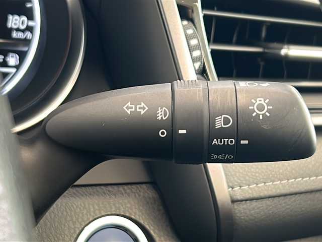 トヨタ カムリ WSレザーパッケージ 岐阜県 2021(令3)年 2万km アティチュードブラックマイカ 純正９インチディスプレイオーディオ/パノラミックビューモニター/ブラインドスポットモニター/ヘッドアップディスプレイ/黒レザーシート/シートヒーター/ビルトインＥＴＣ/セーフティセンス/レーダークルーズコントロール/ＬＥＤヘッドライト