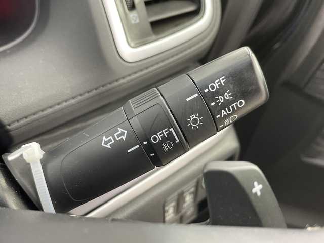 ホンダ オデッセイ アブソルート 愛知県 2014(平26)年 6.9万km プレミアムヴィーナスブラックP 禁煙車/９インチナビ/（AM/FM/Bluetooth/フルセグTV）/バックカメラ/フリップダウンモニター/クルーズコントロール/シティブレーキアクティブシステム/ドライブレコーダー/ETC/ハーフレザーシート/両側パワースライドドア/純正アルミホイール/LEDヘッドライト/オートライト/プッシュスタート/スマートキー/電動格納ミラー