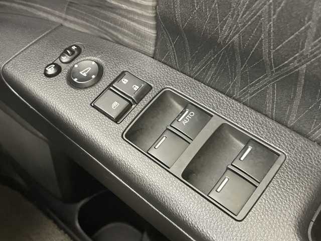 ホンダ オデッセイ アブソルート 愛知県 2014(平26)年 6.9万km プレミアムヴィーナスブラックP 禁煙車/９インチナビ/（AM/FM/Bluetooth/フルセグTV）/バックカメラ/フリップダウンモニター/クルーズコントロール/シティブレーキアクティブシステム/ドライブレコーダー/ETC/ハーフレザーシート/両側パワースライドドア/純正アルミホイール/LEDヘッドライト/オートライト/プッシュスタート/スマートキー/電動格納ミラー