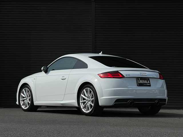 アウディ ＴＴクーペ 1．8 TFSI 山梨県 2016(平28)年 6.4万km グレイシアホワイトメタリック Sラインエクステリア/Bカメラ /バーチャルC/クルコン/純正メモリナビ/ＢＴ/前後ソナー/純正１８インチＡＷ/フルセグＴＶ/オートライト/ＬＥＤヘッドライト/３６０ドラレコ/ＡＡＣ/ＥＴＣ/取説/保証書１８０台限定車