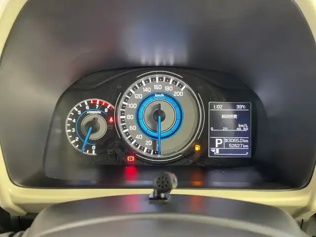 スズキ クロスビー HYBRID MZ 新潟県 2018(平30)年 5.3万km スーパーブラックパール 3トーンコーディネート 社外ＳＤナビ（Bluetooth・CD）/アラウンドビューモニター　/フルセグ　/レーンキープアシスト　/後方コーナーセンサー　/クルーズコントロール　/前席シートヒーター　/ＬＥＤオートライト　/デュアルセンサーブレーキサポート　/アイドリングストップ/ETC/MTモード付AT/純正フロアマット/純正１６インチアルミホイール/スマートキー