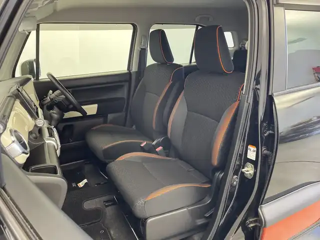 スズキ クロスビー HYBRID MZ 新潟県 2018(平30)年 5.3万km スーパーブラックパール 3トーンコーディネート 社外ＳＤナビ（Bluetooth・CD）/アラウンドビューモニター　/フルセグ　/レーンキープアシスト　/後方コーナーセンサー　/クルーズコントロール　/前席シートヒーター　/ＬＥＤオートライト　/デュアルセンサーブレーキサポート　/アイドリングストップ/ETC/MTモード付AT/純正フロアマット/純正１６インチアルミホイール/スマートキー