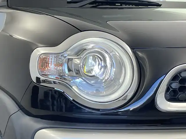 スズキ クロスビー HYBRID MZ 新潟県 2018(平30)年 5.3万km スーパーブラックパール 3トーンコーディネート 社外ＳＤナビ（Bluetooth・CD）/アラウンドビューモニター　/フルセグ　/レーンキープアシスト　/後方コーナーセンサー　/クルーズコントロール　/前席シートヒーター　/ＬＥＤオートライト　/デュアルセンサーブレーキサポート　/アイドリングストップ/ETC/MTモード付AT/純正フロアマット/純正１６インチアルミホイール/スマートキー