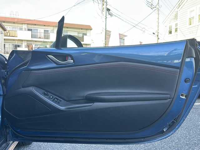 マツダ ロードスター ＲＦ VS 神奈川県 2019(令1)年 4万km エターナルブルーマイカ ワンオーナー/純正ナビ(USB/AUX/BT/フルセグTV)/バックカメラ/BOSEサウンドシステム/クルーズコントロール/パドルシフト/衝突被害軽減ブレーキ/レーンキープアシスト/横滑り防止装置/BSM/黒レザーシート/D/N席シートヒーター/ETC/オートライト/純正フロアマット/ステアリングスイッチ/スペアキー×1/保証書/取扱説明書