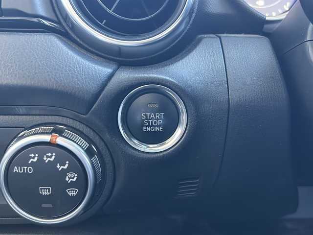 マツダ ロードスター ＲＦ VS 神奈川県 2019(令1)年 4万km エターナルブルーマイカ ワンオーナー/純正ナビ(USB/AUX/BT/フルセグTV)/バックカメラ/BOSEサウンドシステム/クルーズコントロール/パドルシフト/衝突被害軽減ブレーキ/レーンキープアシスト/横滑り防止装置/BSM/黒レザーシート/D/N席シートヒーター/ETC/オートライト/純正フロアマット/ステアリングスイッチ/スペアキー×1/保証書/取扱説明書