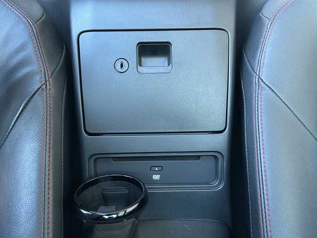 マツダ ロードスター ＲＦ VS 神奈川県 2019(令1)年 4万km エターナルブルーマイカ ワンオーナー/純正ナビ(USB/AUX/BT/フルセグTV)/バックカメラ/BOSEサウンドシステム/クルーズコントロール/パドルシフト/衝突被害軽減ブレーキ/レーンキープアシスト/横滑り防止装置/BSM/黒レザーシート/D/N席シートヒーター/ETC/オートライト/純正フロアマット/ステアリングスイッチ/スペアキー×1/保証書/取扱説明書