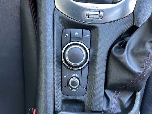 マツダ ロードスター ＲＦ VS 神奈川県 2019(令1)年 4万km エターナルブルーマイカ ワンオーナー/純正ナビ(USB/AUX/BT/フルセグTV)/バックカメラ/BOSEサウンドシステム/クルーズコントロール/パドルシフト/衝突被害軽減ブレーキ/レーンキープアシスト/横滑り防止装置/BSM/黒レザーシート/D/N席シートヒーター/ETC/オートライト/純正フロアマット/ステアリングスイッチ/スペアキー×1/保証書/取扱説明書