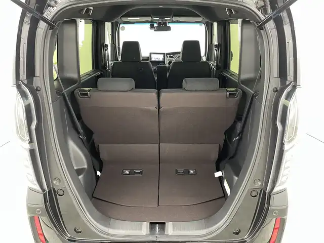 ホンダ Ｎ ＢＯＸ カスタム G L ホンダセンシング 福島県 2017(平29)年 2.8万km クリスタルブラックパール ホンダセンシング/・衝突軽減ブレーキ/・誤発進抑制機能/・歩行者事故低減ステアリング/・路外逸脱抑制機能/・先行車発進お知らせ機能/・標識認識機能/・渋滞追従機能付きアダプティブクルーズコントロール/・レーンキープアシスト/純正ナビゲーション/型式：VXM-174VFXI/【TV/BT/CD/DVD/USB/AM・FM】/・バックカメラ/ETC/前方ドライブレコーダー/後方コーナーセンサー/片側パワースライドドア/LEDライト/・オートライト/・オートハイビーム/・フォグライト/ステアリングリモコン/プッシュスタート/・スマートキー/ドアバイザー/純正フロアマット/電動格納ウィンカーミラー/エアロパーツ（サイド）