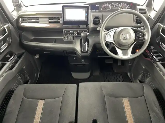 ホンダ Ｎ ＢＯＸ カスタム G L ホンダセンシング 福島県 2017(平29)年 2.8万km クリスタルブラックパール ホンダセンシング/・衝突軽減ブレーキ/・誤発進抑制機能/・歩行者事故低減ステアリング/・路外逸脱抑制機能/・先行車発進お知らせ機能/・標識認識機能/・渋滞追従機能付きアダプティブクルーズコントロール/・レーンキープアシスト/純正ナビゲーション/型式：VXM-174VFXI/【TV/BT/CD/DVD/USB/AM・FM】/・バックカメラ/ETC/前方ドライブレコーダー/後方コーナーセンサー/片側パワースライドドア/LEDライト/・オートライト/・オートハイビーム/・フォグライト/ステアリングリモコン/プッシュスタート/・スマートキー/ドアバイザー/純正フロアマット/電動格納ウィンカーミラー/エアロパーツ（サイド）