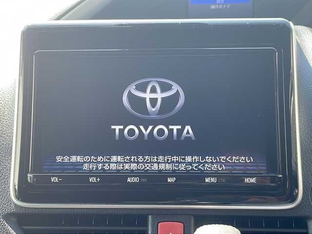 トヨタ ヴォクシー ZS 煌Ⅲ 京都府 2021(令3)年 3.7万km ブラック 純正9インチナビ　Bluetoothオーディオ　DVD再生　フルセグ　バックカメラ　後席フリップダウンモニター　クルーズコントロール　LEDヘッドライト　前後ドラレコ　プリクラッシュセーフティ　禁煙車