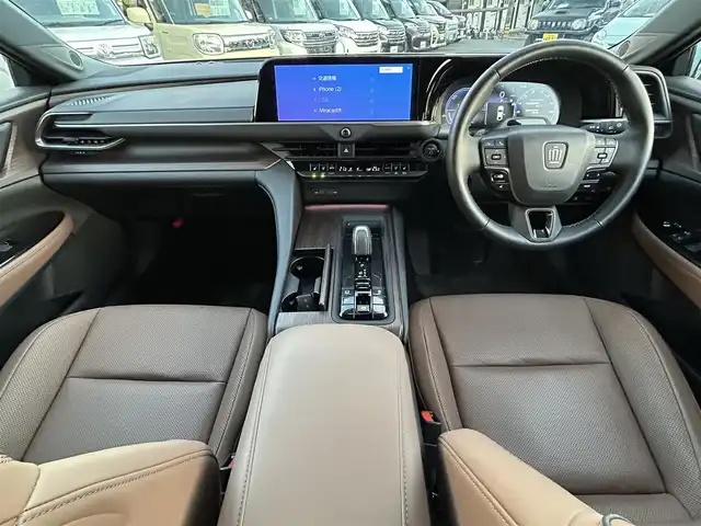 トヨタ クラウン Z 愛知県 2024(令6)年 0.6万km プラチナホワイトパールマイカ パノラマルーフ/ブラックパッケージ/デジタルインナーミラー /純正ナビ/フルセグTV/BT/AC100V電源/パノラミックビューモニター/ビルトイン2.0ETC/純正20インチAW/トヨタセーフティセンス/ブラインドスポットモニター/ヘッドアップディスプレイ/レーダークルーズコントロール/パワーバックドア/電動リアサンシェード/レザーシート/パワーシート/シートヒーター /エアシート/純正フロアマット/取説、保証書