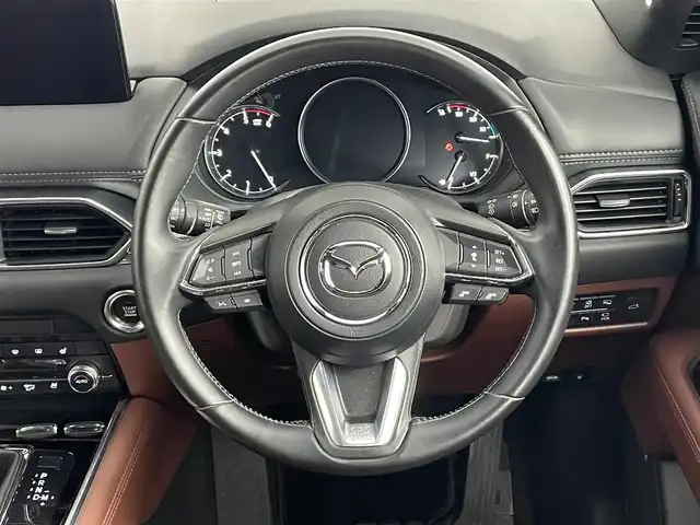 マツダ ＣＸ－８ XD エクスクルーシブモード 道央・札幌 2022(令4)年 4.2万km ソウルレッドクリスタルM ・ワンオーナー/・４WD/・BOSEサウンド/・メーカーナビ/　BT/USB/フルセグ/・全方位カメラ/・ETC/・前後ドライブレコーダー/・i-ACTIVESENSE/・衝突軽減ブレーキ/・レーダークルーズコントロール/・レーンキープアシスト/・クリアランスソナー/・オートハイビーム/・i-STOP/・BSM/・レザーシート/・前席シートヒーター/・前席シートベンチレーション/・ステアリングヒーター/・ステアリングスイッチ/・LEDヘッドライト/・プッシュスタート/・スマートキー/・純正フロアマット/・ドアバイザー