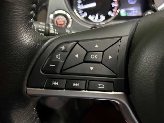 日産 エクストレイル 20Xi 道央・札幌 2018(平30)年 5.4万km ダイヤモンドブラック 【2509034304】/４ＷＤ　/プロパイロット　/純正ナビ　/フルセグＴＶ　/アラウンドビューモニター　/パワーバックドア　/純正１８インチアルミ　/デジタルインナーミラー　/ＬＥＤヘッドライト　/フォグライト　/ルーフレール　/ＥＴＣ