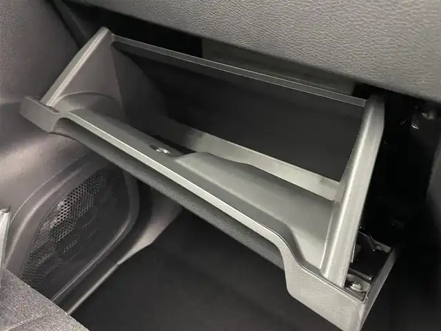 三菱 デリカミニ T プレミアム 富山県 2025(令7)年 0.1千km アメジストブラック/シルキーホワイト T　PREMIUM　4WD　/純正9型ディスプレイオーディオ（121330）（DA22JM)/　　－－bluetooth、Carplay、Androidauto/サイドデカール（33440）/全周囲カメラ/前後コーナーセンサー/前席シートヒーター/ステアリングヒーター/両側パワースライドドア（フットオープン可）/純正15インチAW/ACC/衝突軽減ブレーキ/車線逸脱警報/車線逸脱防止支援/MIパイロット/先行車発進お知らせ/スマートキー/プッシュスタート/オートライト/LEDヘッドライト/フォグ/ルーフレール/オートホールド/ヒルディセントコントロール/パドルシフト/横滑防止装置/保証書、取説/スペアキー