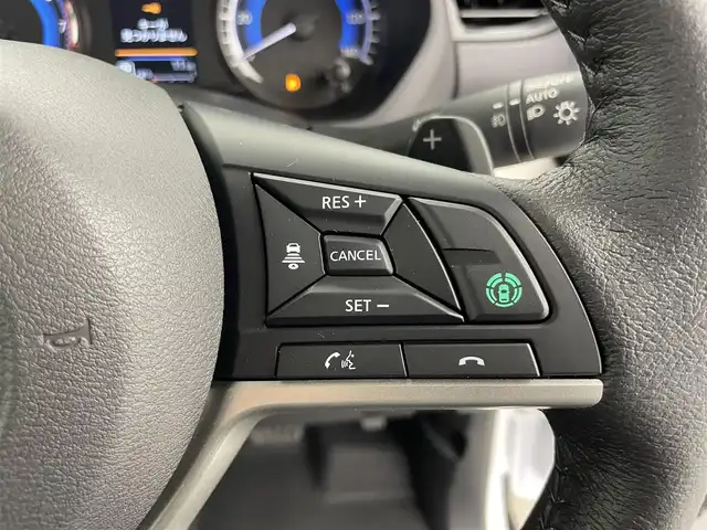 三菱 デリカミニ T プレミアム 富山県 2025(令7)年 0.1千km アメジストブラック/シルキーホワイト T　PREMIUM　4WD　/純正9型ディスプレイオーディオ（121330）（DA22JM)/　　－－bluetooth、Carplay、Androidauto/サイドデカール（33440）/全周囲カメラ/前後コーナーセンサー/前席シートヒーター/ステアリングヒーター/両側パワースライドドア（フットオープン可）/純正15インチAW/ACC/衝突軽減ブレーキ/車線逸脱警報/車線逸脱防止支援/MIパイロット/先行車発進お知らせ/スマートキー/プッシュスタート/オートライト/LEDヘッドライト/フォグ/ルーフレール/オートホールド/ヒルディセントコントロール/パドルシフト/横滑防止装置/保証書、取説/スペアキー