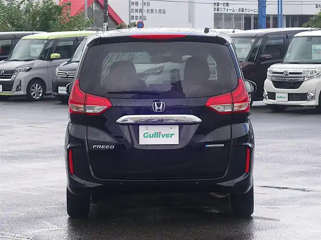 ホンダ フリード ハイブリット G 山形県 2023(令5)年 4.2万km クリスタルブラックパール ワンオーナー/ホンダセンシング/6人乗り/両側パワースライドドア/SDナビ/　【CD DVD BD SD USB BT】/フルセグTV/バックカメラ/ETC/ステアリングスイッチ/レーダークルーズコントロール/シートヒーター/ミラーヒーター/横滑り防止装置/LEDライト/純正フロアマット/ドアバイザー/保証書、取説あり/スペアキーあり