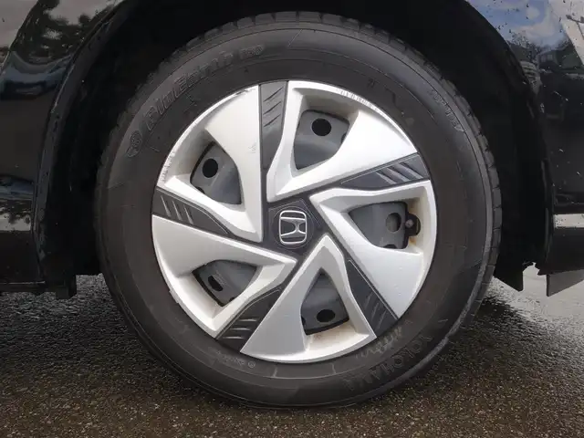 ホンダ フリード ハイブリット G 山形県 2023(令5)年 4.2万km クリスタルブラックパール ワンオーナー/ホンダセンシング/6人乗り/両側パワースライドドア/SDナビ/　【CD DVD BD SD USB BT】/フルセグTV/バックカメラ/ETC/ステアリングスイッチ/レーダークルーズコントロール/シートヒーター/ミラーヒーター/横滑り防止装置/LEDライト/純正フロアマット/ドアバイザー/保証書、取説あり/スペアキーあり