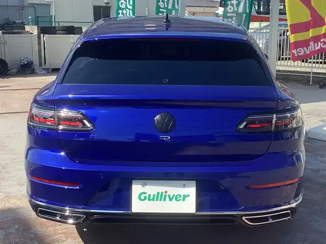 フォルクスワーゲン ＶＷ アルテオン SB TSI 4モーション Rラインアドバンス 京都府 2022(令4)年 1.3万km 青 ラグジュアリーパッケージ/　・　パノラミックスライディングサンルーフ/　・　Harman Kardon プレミアムサウンド/社外20インチアルミ/ローダウン/オールインセーフティ/レーダークルーズ/黒ナッパレザーシート/運転席マッサージシート/前席ＰＷシート/前後シートヒーター/ＰＷバックドア/デジタルコクピットプロ/ヘッドアップディスプレー/アイドリングストップ/パドルシフト/7速ＤＳＧ/パノラミックビューカメラ/ビルトインETC2.0/LEDヘッドライト/前後クリアランスソナー/スペアキー/新車保証書/取扱説明書