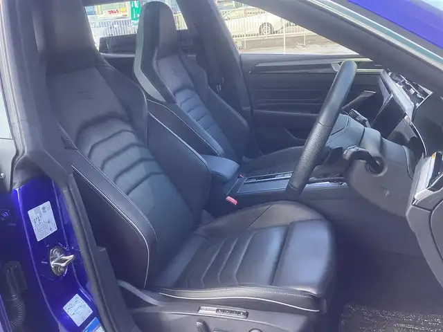 フォルクスワーゲン ＶＷ アルテオン SB TSI 4モーション Rラインアドバンス 京都府 2022(令4)年 1.3万km 青 ラグジュアリーパッケージ/　・　パノラミックスライディングサンルーフ/　・　Harman Kardon プレミアムサウンド/社外20インチアルミ/ローダウン/オールインセーフティ/レーダークルーズ/黒ナッパレザーシート/運転席マッサージシート/前席ＰＷシート/前後シートヒーター/ＰＷバックドア/デジタルコクピットプロ/ヘッドアップディスプレー/アイドリングストップ/パドルシフト/7速ＤＳＧ/パノラミックビューカメラ/ビルトインETC2.0/LEDヘッドライト/前後クリアランスソナー/スペアキー/新車保証書/取扱説明書