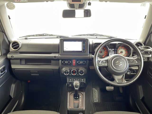 スズキ ジムニー XC 茨城県 2021(令3)年 4.5万km ミディアムグレー ・社外SDナビ（AM/FM/CD/DVD/HDMI）/・衝突軽減ブレーキ/・LDA/・バックカメラ/・電格ウィンカーミラー/・ステアリングスイッチ/・ミラーデフォッガー/・クルーズコントロール/・ビルトインETC/・前席シートヒーター/・フロアマット