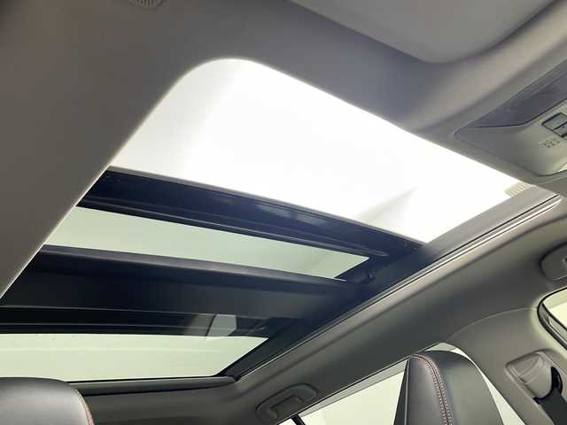 トヨタ ＲＡＶ４ アドベンチャー 大阪府 2023(令5)年 3.4万km アティチュードブラックマイカ ４WD/純正10.5インチディスプレイオーディオ/【BT/フルセグTV/ナビ/AUX/USB]/アラウンドビューモニター/パノラマルーフ/デジタルインナーミラー/ETC2.0/衝突被害軽減システム/ブラインドスポットモニター/コーナーセンサー前後/レーンキープアシスト/クルーズコントロール追従/オートライト/パワーシート　D席/シートヒータ　D+N席/エアシート　D+N席/ステアリングヒーター/メモリシート/純正19インチAW/純正フロアマット