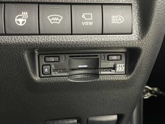 トヨタ ＲＡＶ４ アドベンチャー 大阪府 2023(令5)年 3.4万km アティチュードブラックマイカ ４WD/純正10.5インチディスプレイオーディオ/【BT/フルセグTV/ナビ/AUX/USB]/アラウンドビューモニター/パノラマルーフ/デジタルインナーミラー/ETC2.0/衝突被害軽減システム/ブラインドスポットモニター/コーナーセンサー前後/レーンキープアシスト/クルーズコントロール追従/オートライト/パワーシート　D席/シートヒータ　D+N席/エアシート　D+N席/ステアリングヒーター/メモリシート/純正19インチAW/純正フロアマット