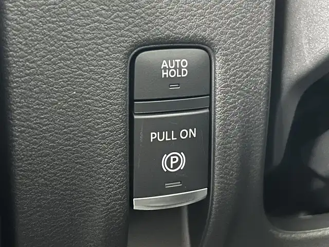 日産 セレナ e－パワー ハイウェイスター V 千葉県 2025(令7)年 0.1千km プリズムホワイト 登録済未使用車/エマージェンシーブレーキ/・プロパイロット/・レーンキープアシスト/・車線逸脱警報システム/・ブラインドスポットモニター/・クリアランスソナー/純正12.3インチコネクティッドナビ/・USB/Bluetooth/フルセグTV/・アラウンドビューモニター/・ビルトインETC2.0/・インテリジェントルームミラー/・純正前後ドライブレコーダー/両側パワースライドドア/革巻きステアリング/・ステアリングスイッチ/e-Pedal/電子パーキング/・ブレーキホールド/ハーフレザーシート/左右独立エアコン/置くだけ充電/オートライト/・オートマチックハイビーム/・LEDヘッドライト/・LEDフォグランプ/純正16インチAW/電動格納ウインカーミラー/プッシュスタート/・スマートキー/・スペアキー/取扱説明書、新車時保証書