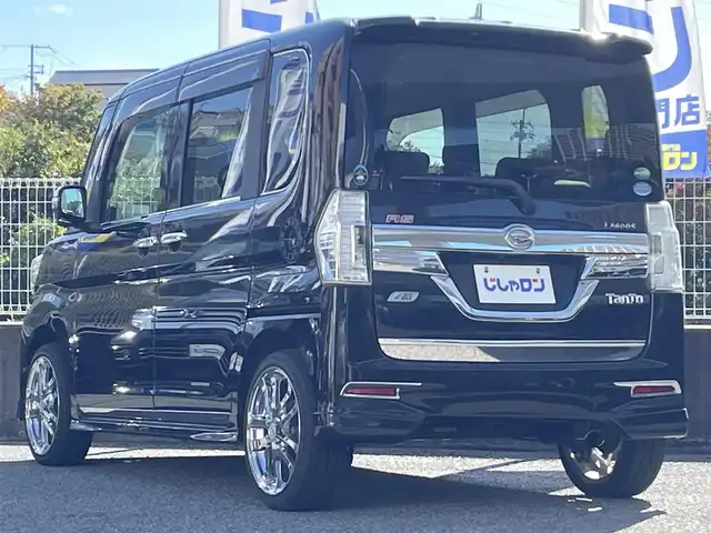 ダイハツ タント カスタム RS SA 兵庫県 2015(平27)年 5.5万km 黒 (株)IDOMが運営する【じしゃロン神戸名谷店】の自社ローン専用車両になりますこちらは現金またはオートローンご利用時の価格です。自社ローンご希望の方は別途その旨お申付け下さい。DVDナビ/フルセグテレビ/バックカメラ/フリップダウンモニター/アイドリングストップ/ウィンカーミラー/プッシュスタート/両側パワースライドドア/ETC/フロントバンパーLEDライトアップ付