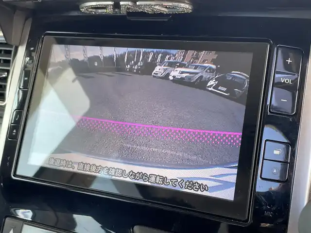 ダイハツ タント カスタム RS SA 兵庫県 2015(平27)年 5.5万km 黒 (株)IDOMが運営する【じしゃロン神戸名谷店】の自社ローン専用車両になりますこちらは現金またはオートローンご利用時の価格です。自社ローンご希望の方は別途その旨お申付け下さい。DVDナビ/フルセグテレビ/バックカメラ/フリップダウンモニター/アイドリングストップ/ウィンカーミラー/プッシュスタート/両側パワースライドドア/ETC/フロントバンパーLEDライトアップ付