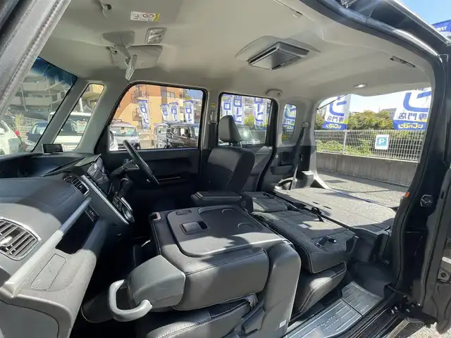 ダイハツ タント カスタム RS SA 兵庫県 2015(平27)年 5.5万km 黒 (株)IDOMが運営する【じしゃロン神戸名谷店】の自社ローン専用車両になりますこちらは現金またはオートローンご利用時の価格です。自社ローンご希望の方は別途その旨お申付け下さい。DVDナビ/フルセグテレビ/バックカメラ/フリップダウンモニター/アイドリングストップ/ウィンカーミラー/プッシュスタート/両側パワースライドドア/ETC/フロントバンパーLEDライトアップ付