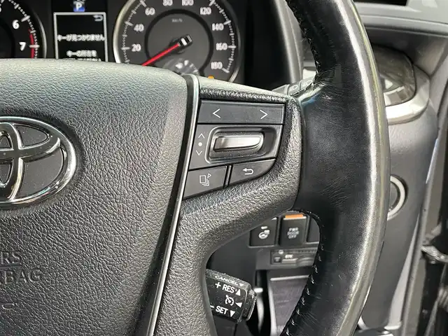 トヨタ ヴェルファイア Z Gエディション 滋賀県 2017(平29)年 7.3万km ブラック 純正10.5インチナビ/【Bluetooth/CD/DVD/Bru-ray/USB/フルセグTV/HDMI】/純正フリップダウンモニター/JBLプレミアムサウンド/ハーフレザーシート/両側パワースライドドア/バックカメラ/クルーズコントロール/クリアランスソナー/LEDヘッドライト/オートマチックハイビーム/衝突軽減ブレーキ/前後ドライブレコーダー/ビルトインETC/D/Nパワーシート/D/Nシートヒーター/D/Nシートベンチレーション/二列目パワーリクライニング/助手席/二列目パワーオットマン/ステアリングヒーター/パワーバックドア/電動パーキングブレーキ/オートブレーキホールド/パーキングアシスト/プッシュスタート/スマートキー/ステアリングリモコン