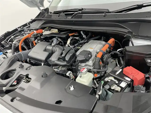 ホンダ ヴェゼル ハイブリッド e:HEV Z 宮城県 2022(令4)年 0.9万km プレミアムサンライトホワイトパール 4WD/純正９型コネクトナビ/フルセグTV/ＢＳＭ/パワーバックドア/アダプティブクルーズ　/シートヒーター/フロントウィンドウ熱線/ヒーテッドドアミラー/ワイヤレス充電/ハーフレザーシート/ドライブレコーダー/ＥＴＣ２．０/ホンダセンシング/パーキングセンサー/スマートフォン連携 /禁煙車