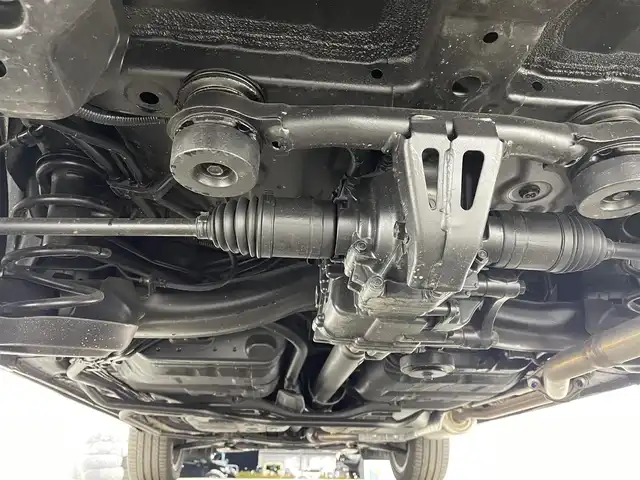 ホンダ ヴェゼル ハイブリッド e:HEV Z 宮城県 2022(令4)年 0.9万km プレミアムサンライトホワイトパール 4WD/純正９型コネクトナビ/フルセグTV/ＢＳＭ/パワーバックドア/アダプティブクルーズ　/シートヒーター/フロントウィンドウ熱線/ヒーテッドドアミラー/ワイヤレス充電/ハーフレザーシート/ドライブレコーダー/ＥＴＣ２．０/ホンダセンシング/パーキングセンサー/スマートフォン連携 /禁煙車