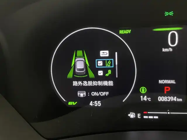 ホンダ ヴェゼル ハイブリッド e:HEV Z 宮城県 2022(令4)年 0.9万km プレミアムサンライトホワイトパール 4WD/純正９型コネクトナビ/フルセグTV/ＢＳＭ/パワーバックドア/アダプティブクルーズ　/シートヒーター/フロントウィンドウ熱線/ヒーテッドドアミラー/ワイヤレス充電/ハーフレザーシート/ドライブレコーダー/ＥＴＣ２．０/ホンダセンシング/パーキングセンサー/スマートフォン連携 /禁煙車