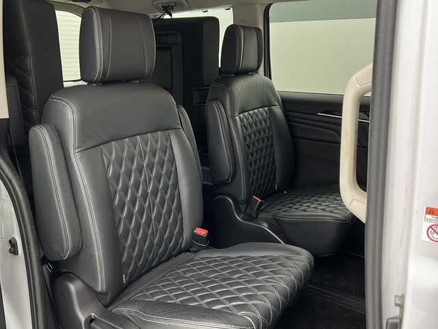 三菱 デリカＤ：５ アーバンギア G パワーパッケージ 宮城県 2022(令4)年 5.9万km ホワイトダイヤモンド 禁煙車/e-Assist/・衝突被害軽減ブレーキシステム/・車線逸脱警報システム/・オートマチックハイビーム/マルチアラウンドビューモニター/アダプティブクルーズコントロール/左側オートステップ/純正10.1インチSDナビ/・BTDVD/CD/SD/USB/HDMI/AUX/iPod/フルセグTV/両側パワースライドドア/電動リアゲート/前席シートヒーター/運転席パワーシート/ビルトインETC/革巻きステアリング/ステアリングスイッチ/パドルシフト/ステアヒーター/プッシュスタート/スマートキー×2/LEDヘッドライト/LEDフォグランプ/純正18インチアルミホイール/純正フロアマット/純正ドアバイザー/横滑り防止装置/アイドリングストップ