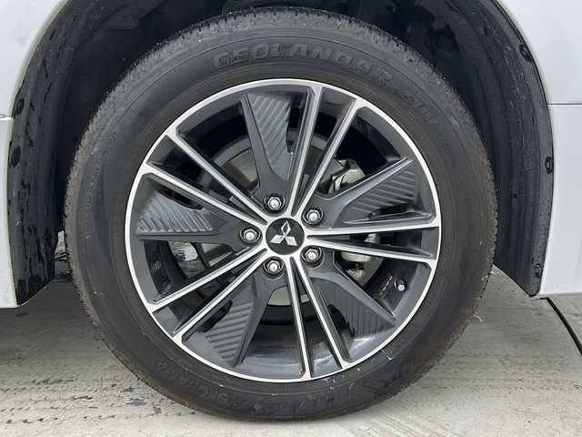 三菱 デリカＤ：５ アーバンギア G パワーパッケージ 宮城県 2022(令4)年 5.9万km ホワイトダイヤモンド 禁煙車/e-Assist/・衝突被害軽減ブレーキシステム/・車線逸脱警報システム/・オートマチックハイビーム/マルチアラウンドビューモニター/アダプティブクルーズコントロール/左側オートステップ/純正10.1インチSDナビ/・BTDVD/CD/SD/USB/HDMI/AUX/iPod/フルセグTV/両側パワースライドドア/電動リアゲート/前席シートヒーター/運転席パワーシート/ビルトインETC/革巻きステアリング/ステアリングスイッチ/パドルシフト/ステアヒーター/プッシュスタート/スマートキー×2/LEDヘッドライト/LEDフォグランプ/純正18インチアルミホイール/純正フロアマット/純正ドアバイザー/横滑り防止装置/アイドリングストップ