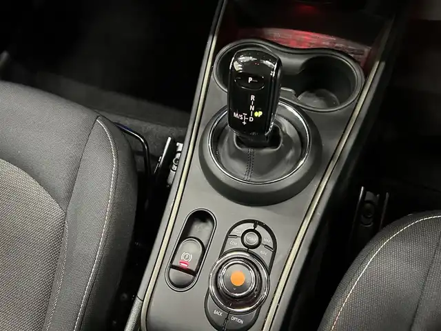 ＭＩＮＩ ＢＭＷ ミニ クロスオーバー クーパー D オール4 岩手県 2021(令3)年 5万km セージグリーンメタリック ドライビングアシストパッケージプラス/・ アクティブクルーズコントロール/・ リアビューカメラ/・ フロント＆リアＰＤＣ/・ パーキングアシスト/・ ドライビングアシスト/・純正HDDナビ/・18インチAW/・コンフォートアクセス/・LEDライト