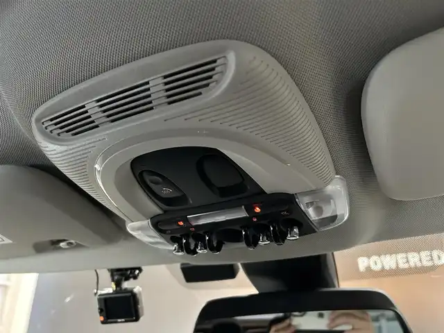 ＭＩＮＩ ＢＭＷ ミニ クロスオーバー クーパー D オール4 岩手県 2021(令3)年 5万km セージグリーンメタリック ドライビングアシストパッケージプラス/・ アクティブクルーズコントロール/・ リアビューカメラ/・ フロント＆リアＰＤＣ/・ パーキングアシスト/・ ドライビングアシスト/・純正HDDナビ/・18インチAW/・コンフォートアクセス/・LEDライト