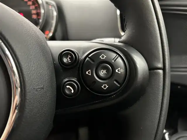 ＭＩＮＩ ＢＭＷ ミニ クロスオーバー クーパー D オール4 岩手県 2021(令3)年 5万km セージグリーンメタリック ドライビングアシストパッケージプラス/・ アクティブクルーズコントロール/・ リアビューカメラ/・ フロント＆リアＰＤＣ/・ パーキングアシスト/・ ドライビングアシスト/・純正HDDナビ/・18インチAW/・コンフォートアクセス/・LEDライト