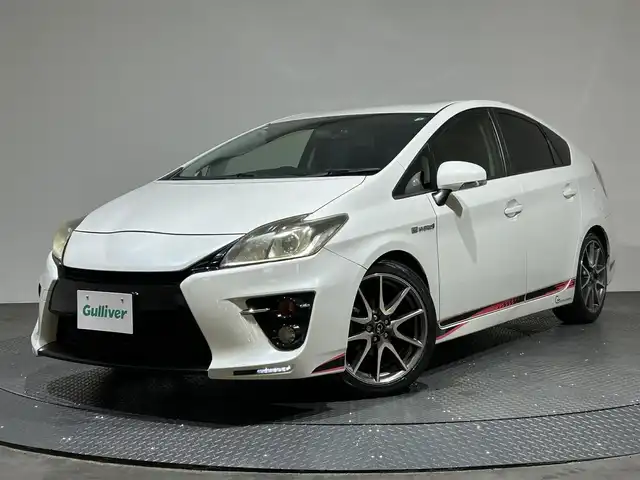 トヨタ プリウス S ツーリングセレ G’s 愛媛県 2012(平24)年 9.8万km ホワイトパールクリスタルシャイン ・ナビ（フルセグＴＶ・ＢＴ・ＣＤ・ＤＶＤ・ＳＤ・ＦＭ・ＡＭ）/・バックカメラ　/・ＥＴＣ　/・前方ドラレコ　/・クルコン　/・ＬＥＤヘッドライト　/・スペアキー　/・シガーソケット