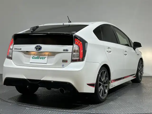 トヨタ プリウス S ツーリングセレ G’s 愛媛県 2012(平24)年 9.8万km ホワイトパールクリスタルシャイン ・ナビ（フルセグＴＶ・ＢＴ・ＣＤ・ＤＶＤ・ＳＤ・ＦＭ・ＡＭ）/・バックカメラ　/・ＥＴＣ　/・前方ドラレコ　/・クルコン　/・ＬＥＤヘッドライト　/・スペアキー　/・シガーソケット