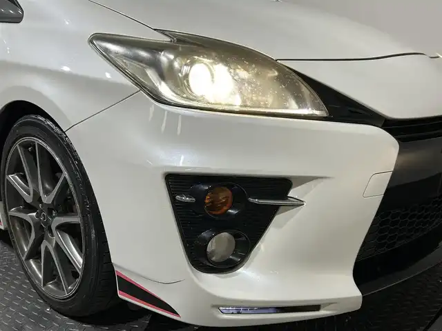 トヨタ プリウス S ツーリングセレ G’s 愛媛県 2012(平24)年 9.8万km ホワイトパールクリスタルシャイン ・ナビ（フルセグＴＶ・ＢＴ・ＣＤ・ＤＶＤ・ＳＤ・ＦＭ・ＡＭ）/・バックカメラ　/・ＥＴＣ　/・前方ドラレコ　/・クルコン　/・ＬＥＤヘッドライト　/・スペアキー　/・シガーソケット